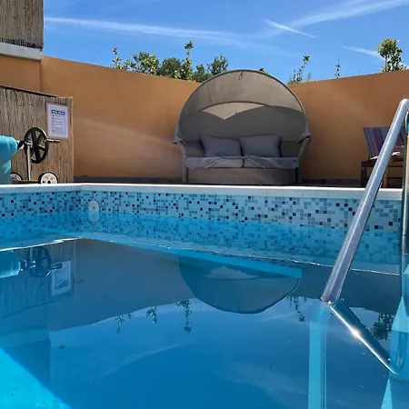 Zola, With Private Pool Sevid