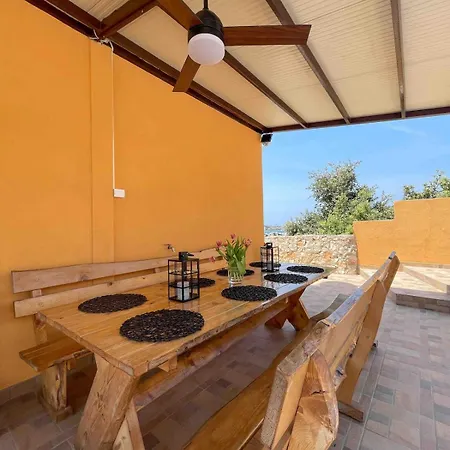 Zola, With Private Pool